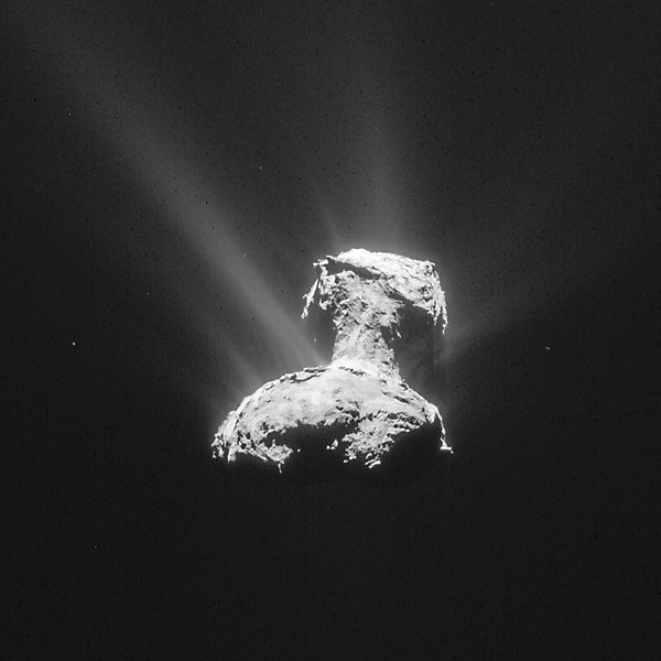 Dusty outgassing from comet 67P.