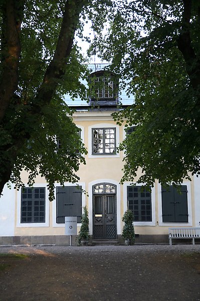 Exterior of The Linnaeus museum.